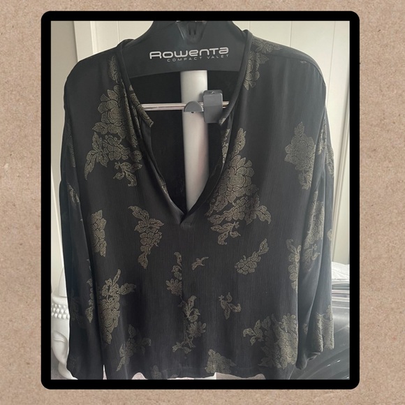 Zara silky floral blouse. Size XL. - Picture 1 of 5